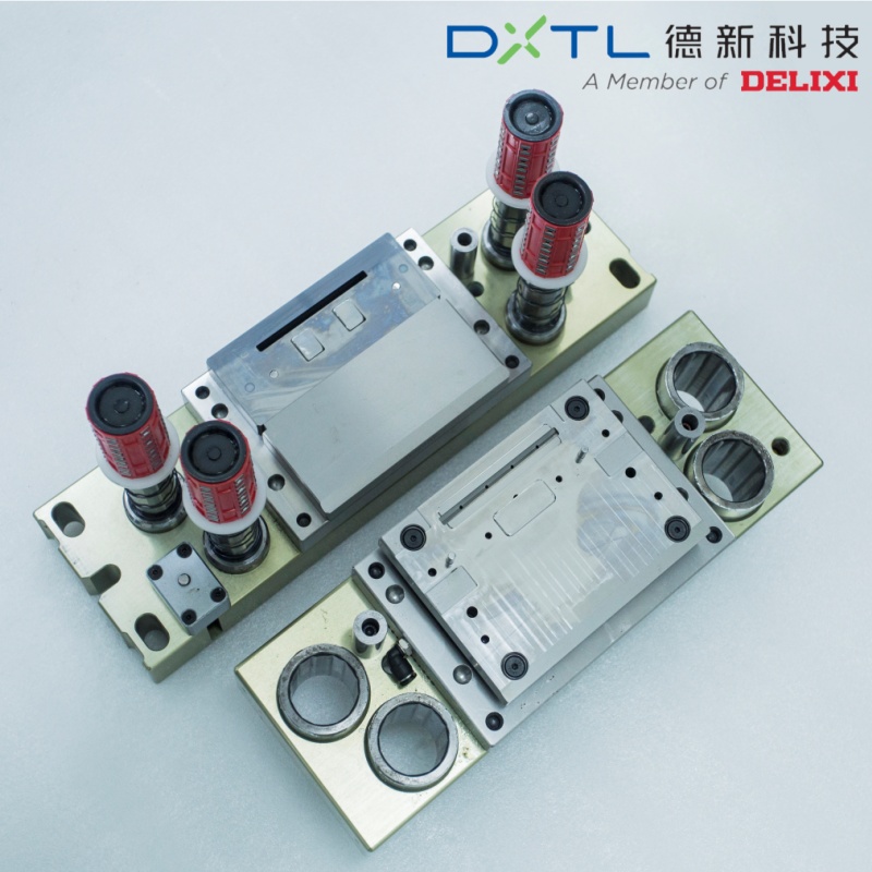 3C Consumer Battery Cutting Mold
