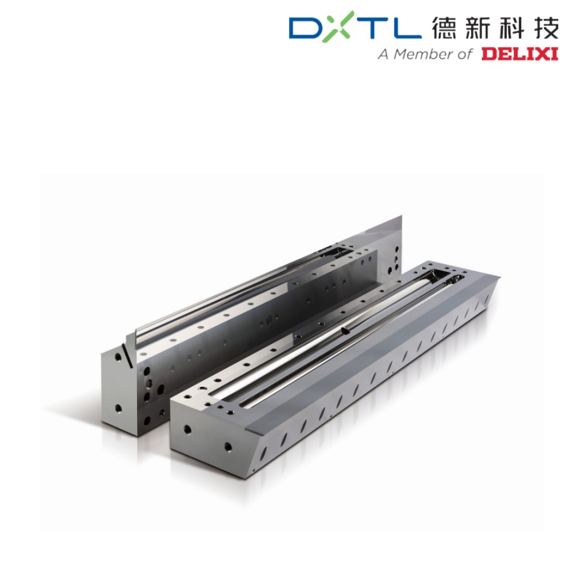 Differential Thread Adjustment Slot Die
